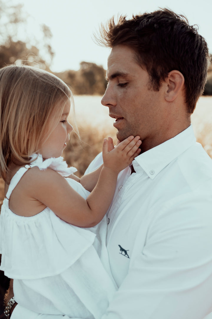 Preferred Parent at Bedtime: How to Handle Toddler Sleep Battles and Encourage Self-Settling